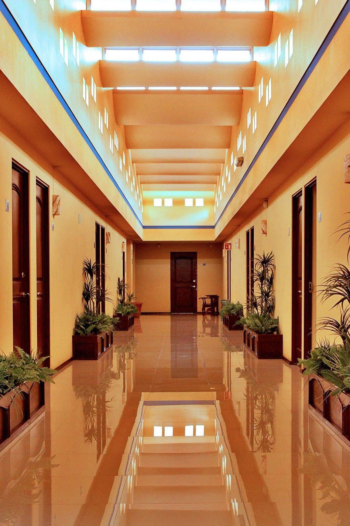 Hotel Cr Теуакан Экстерьер фото